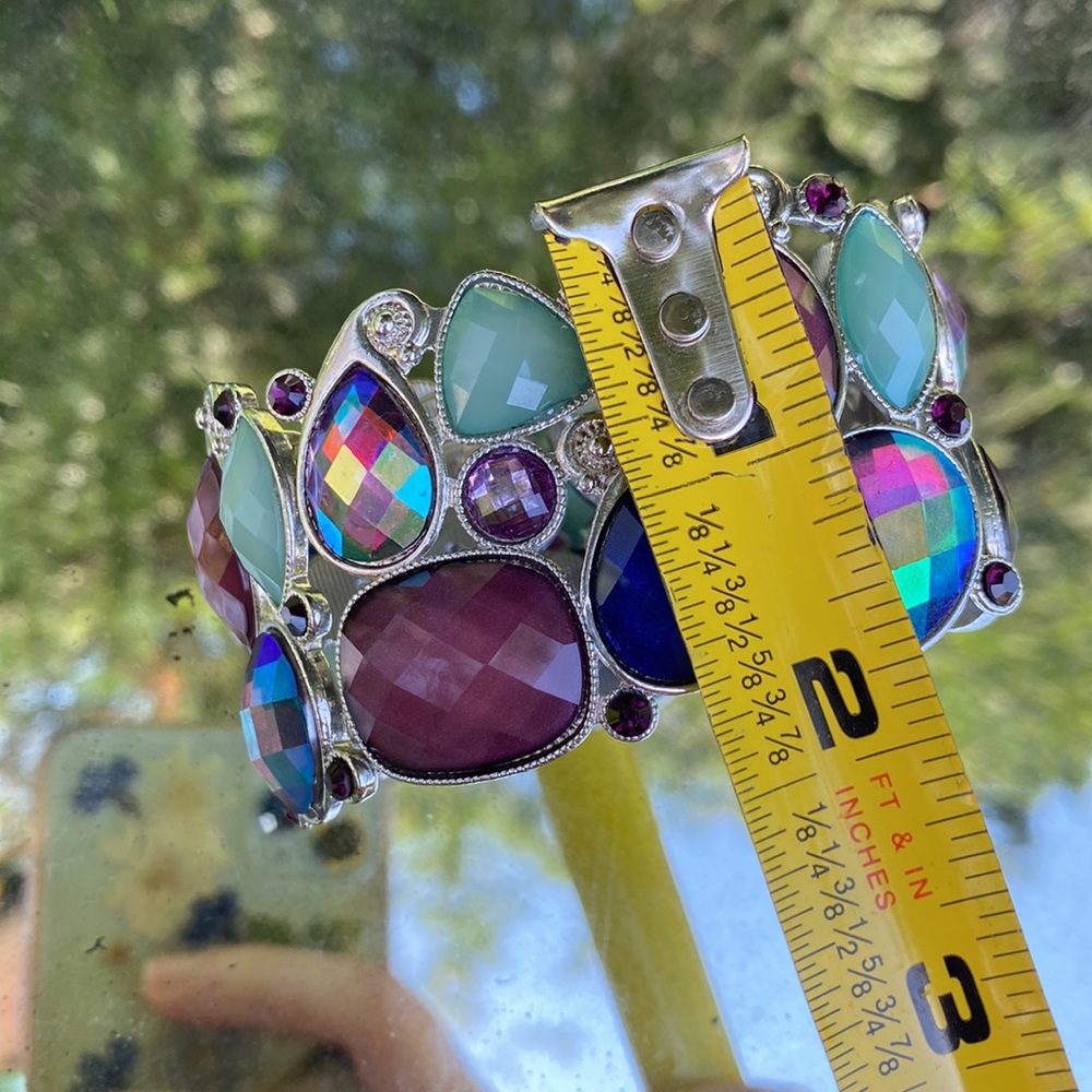 Ornate Rhinestone Stretch Cuff Bracelet Jewelry - Picture 6 of 7
